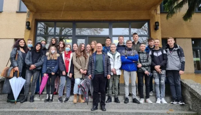 IZVANUČIONIČNA NASTAVA GLAZBENOG ODGOJA