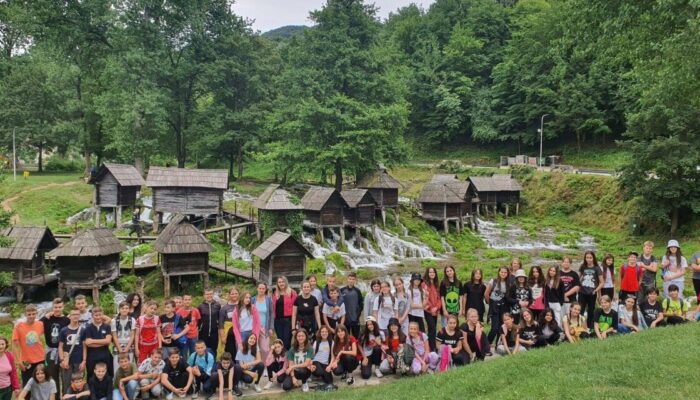 Šestaši i sedmaši na izvanučioničnoj nastavi u Jajcu