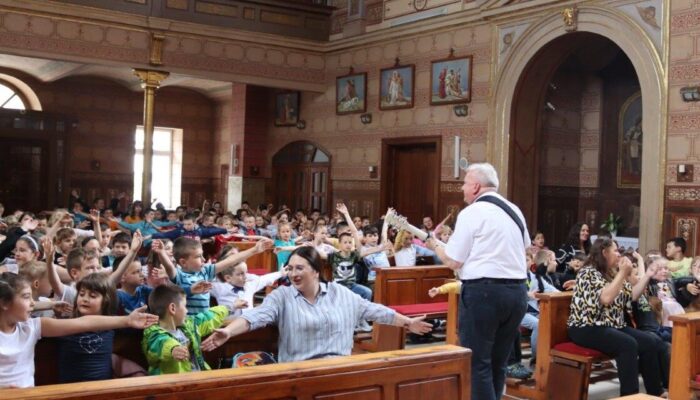 MISA ZAHVALNICA U KATOLIČKOM ŠKOLSKOM CENTRU „PETAR BARBARIĆ“ TRAVNIK￼