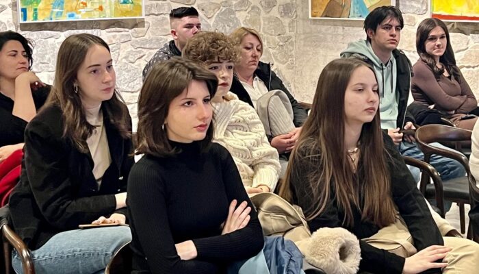 Biblioteka i informacijska pismenost