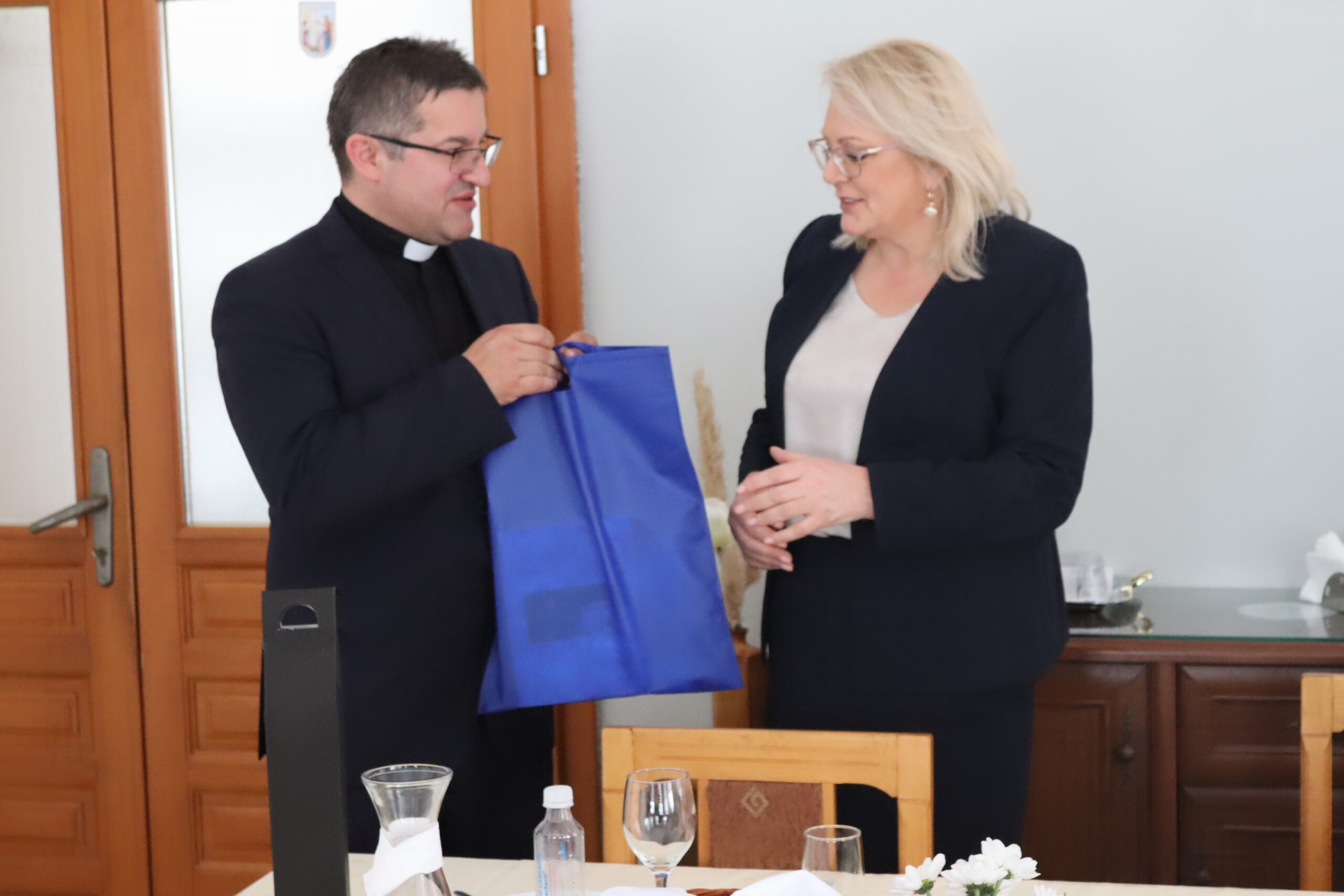 Službeni posjet predsjednice Federacije BiH Lidije Bradara Katoličkom školskom centru „Petar Barbarić“ Travnik