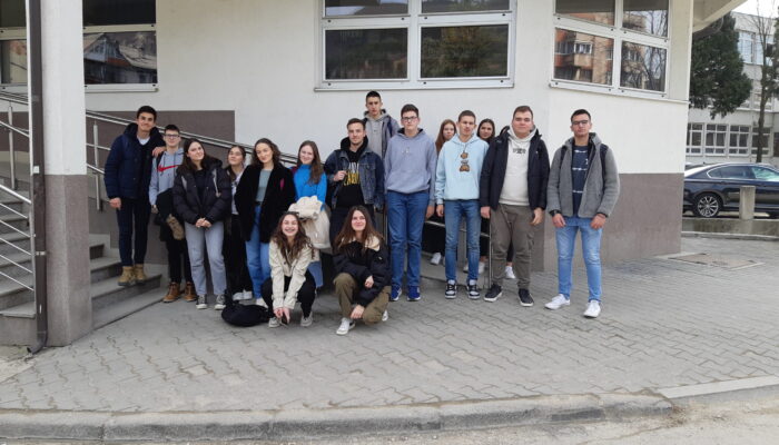 Učenici Gimnazije aktivno sudjelovali na kreativnoj radionici "Digitalni marketing u praksi"