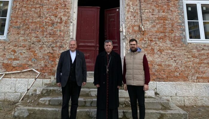 Nadbiskup vrhbosanski mons. Tomo Vukšić obišao radove na obnovi Katoličkog školskog centra „Petar Barbarić“ Travnik