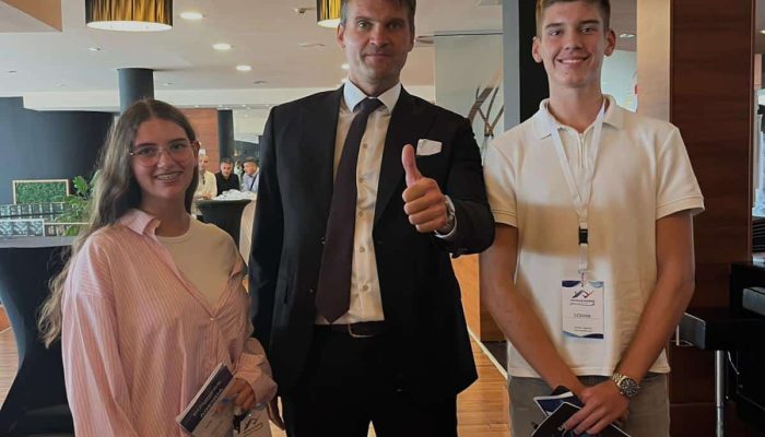 Učenici Gimnazije Katoličkog školskog centra “Petar Barbarić” Travnik posjetili Centralna Business Forum u Vitezu
