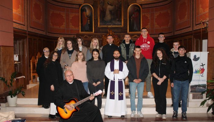 Duhovna obnova za sjemeništarce i interniste