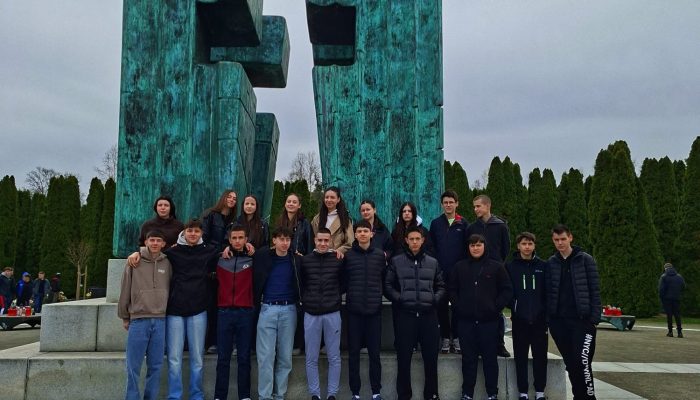 Posjet učenika devetih razreda Vukovaru