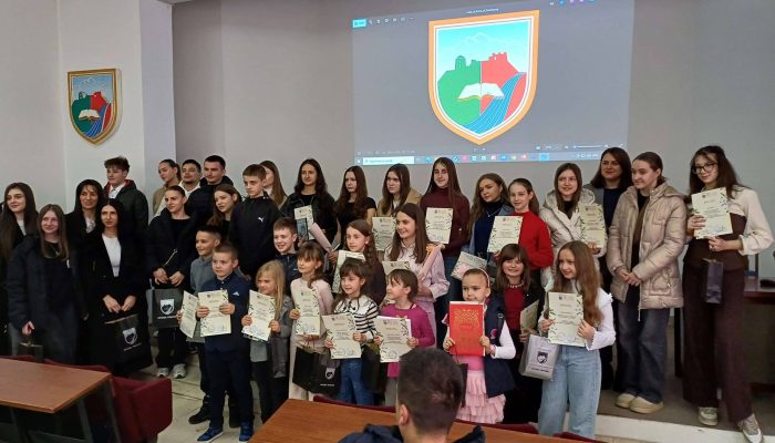 Uspjeh naših učenika na likovnom natječaju „Travnik – najljepši grad“