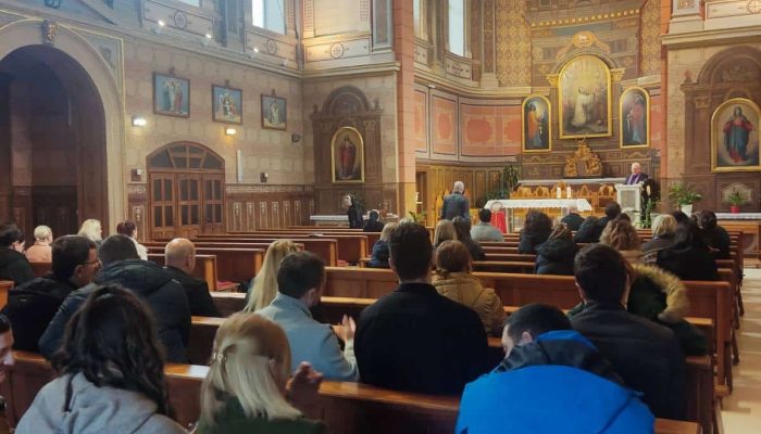 PREDUSKRSNA DUHOVNA OBNOVA ZA DJELATNIKE KATOLIČKOG ŠKOLSKOG CENTRA „PETAR BARBARIĆ“ TRAVNIK