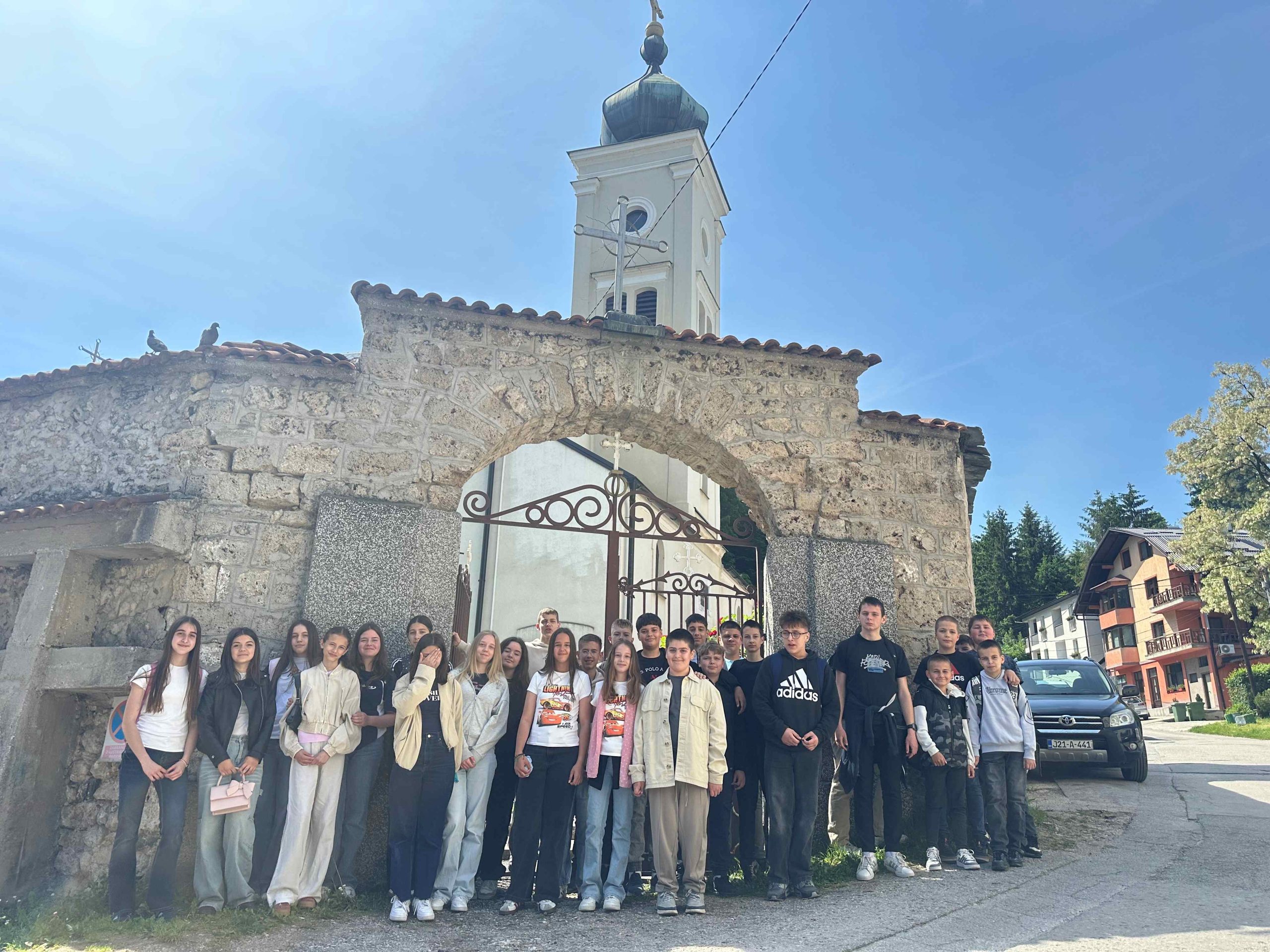 UČENICI VII. RAZREDA KŠC „PETAR BARBARIĆ“- OSNOVNA ŠKOLA TRAVNIK POSJETILI BOGOMOLJE U TRAVNIKU